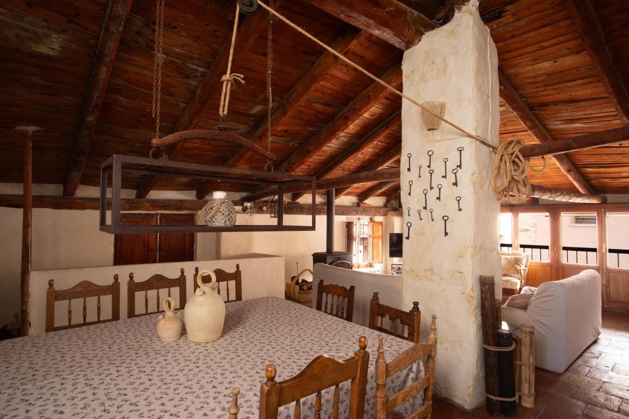 La Casa Amarilla Villa Rubielos De Mora Ngoại thất bức ảnh